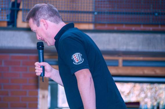 Daniel Schwenger beim KIK 2022 in Lorch-Waldhausen. Fotograf: Michael Blessinger Daniel Schwenger beim KIK 2022 in Lorch-Waldhausen. Fotograf: Michael Blessinger