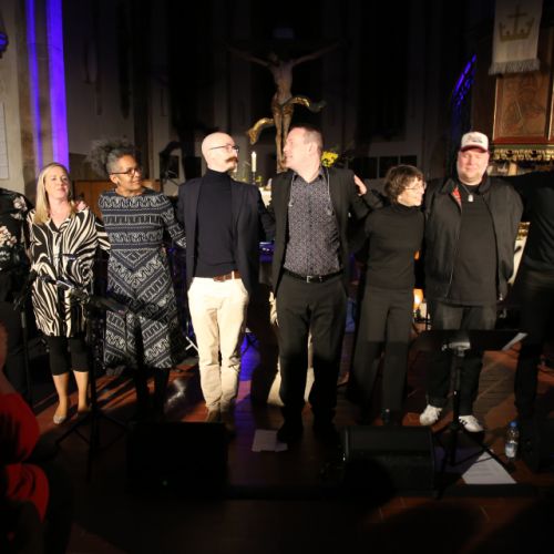 Lena Witzmann, Julia Schwenger, Christine Silué, Bastian Matutis, Daniel Schwenger, Christoph Carl, Thomas Buyer: Die Daniel Schwenger Band
